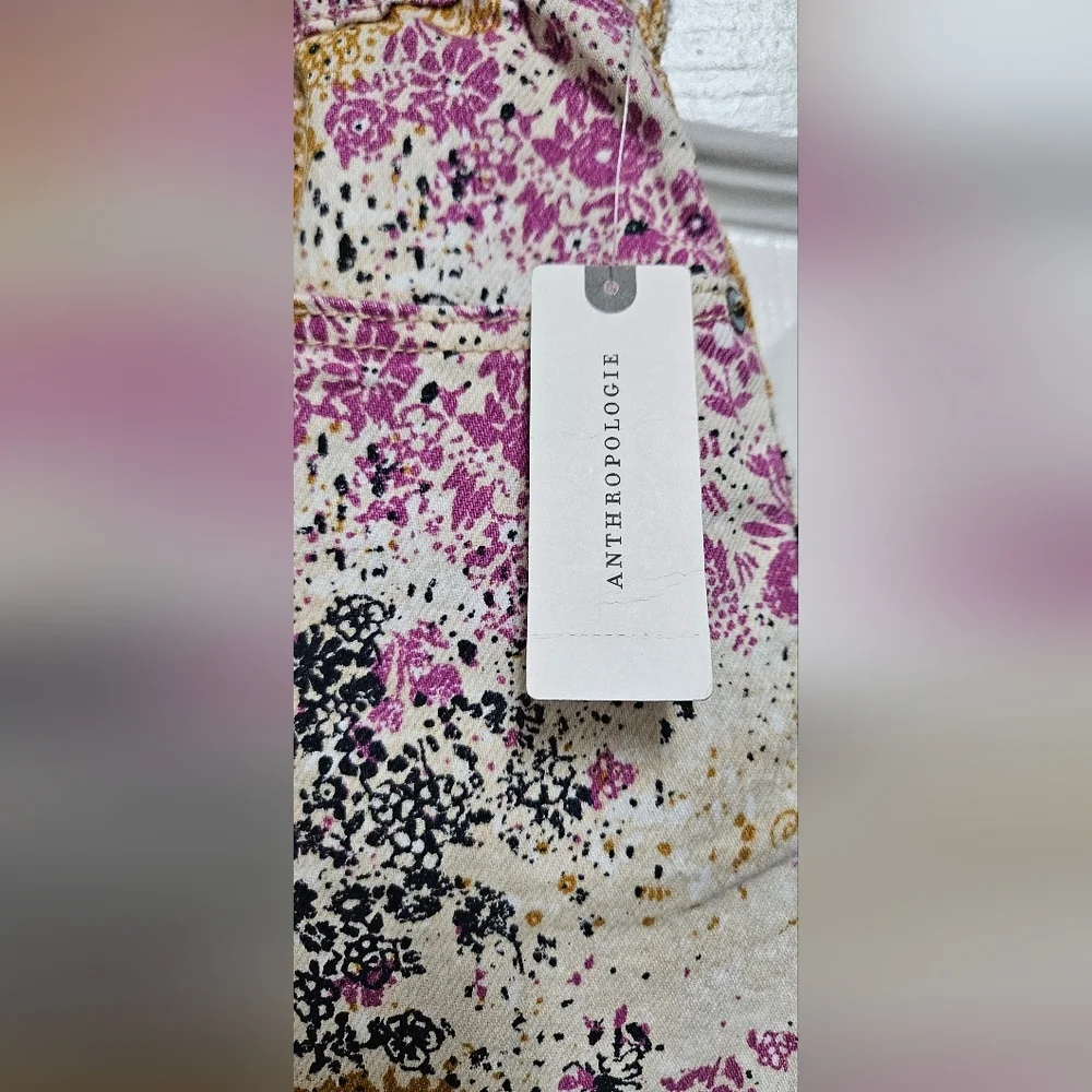 Pilcro Anthropologie Floral Denim Shorts NWT Size S Boho Frayed Hem. - Picture 3 of 5